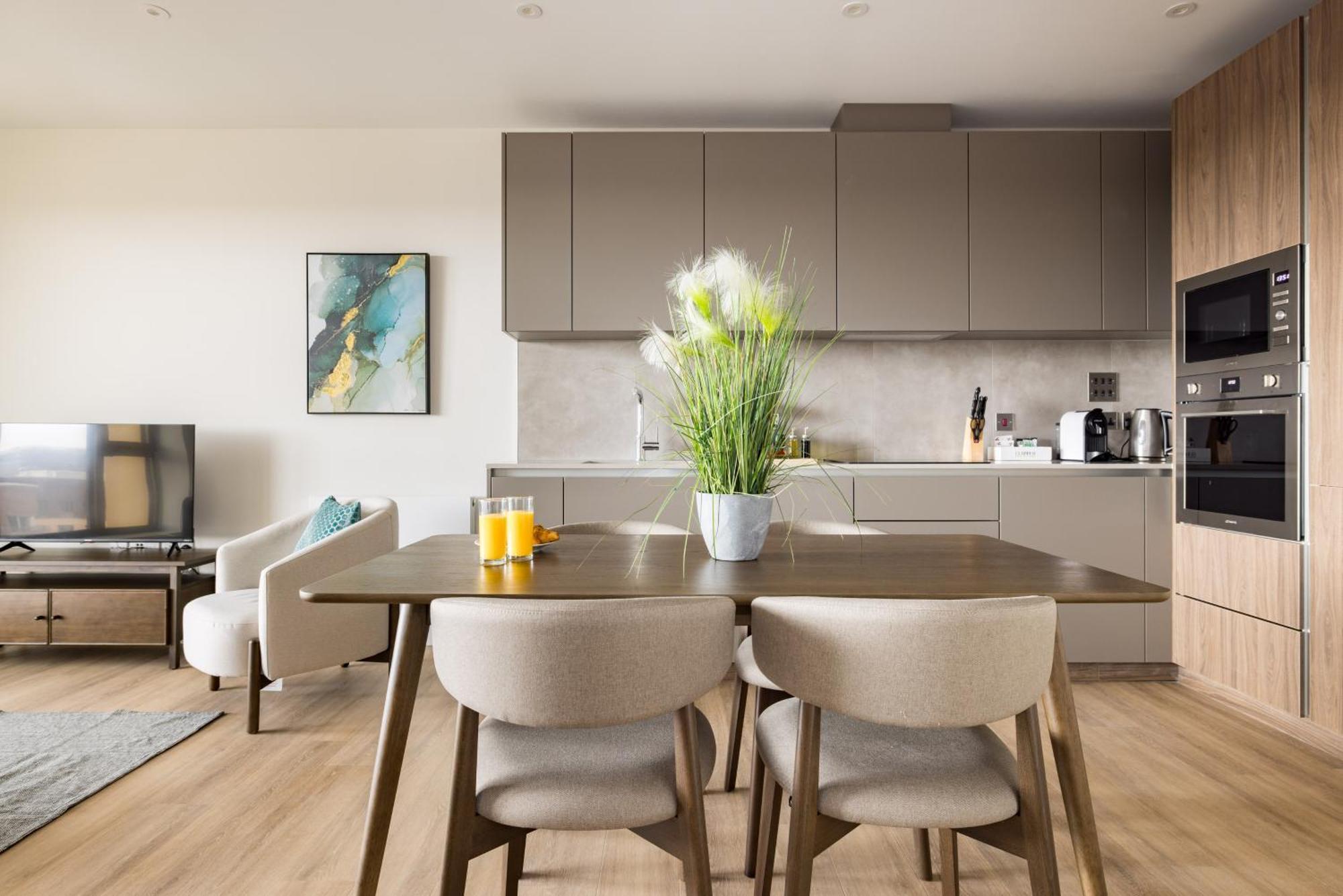 Charles Hope London Greenford กรีนฟอร์ด ภายนอก รูปภาพ